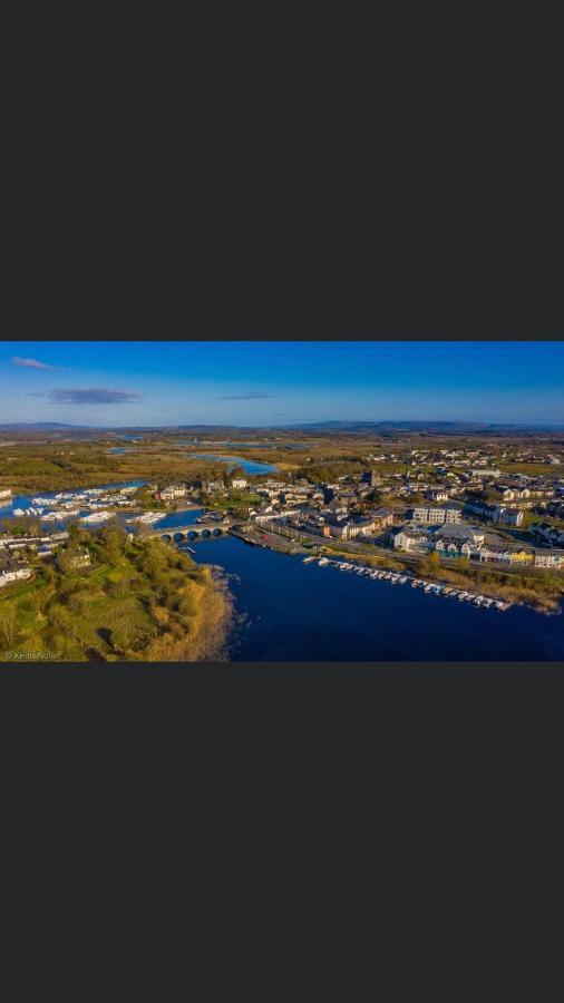 Parisian Style Townhouse Villa Carrick-on-Shannon Bagian luar foto