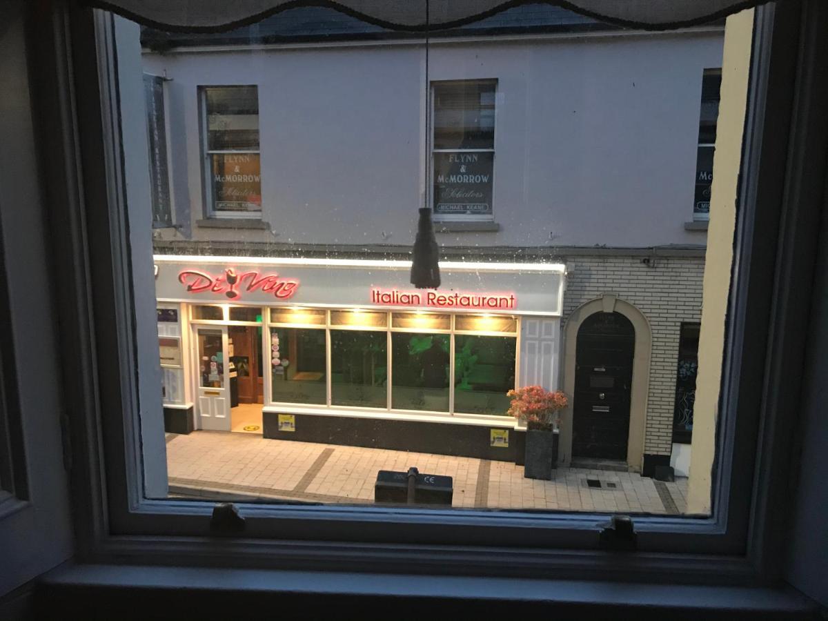 Parisian Style Townhouse Villa Carrick-on-Shannon Bagian luar foto